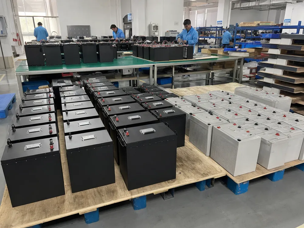 24V solar battery packs — LiFePO4 and lead-acid configurations manufactured at EVANBattery facility