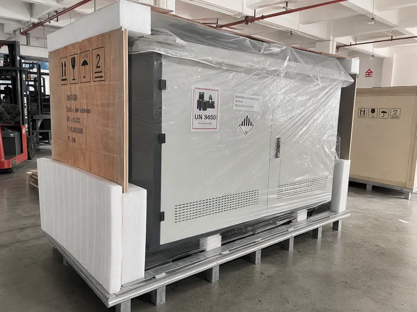 Reinforced steel pallet packaging for utility-scale battery cabinet ocean freight shipping