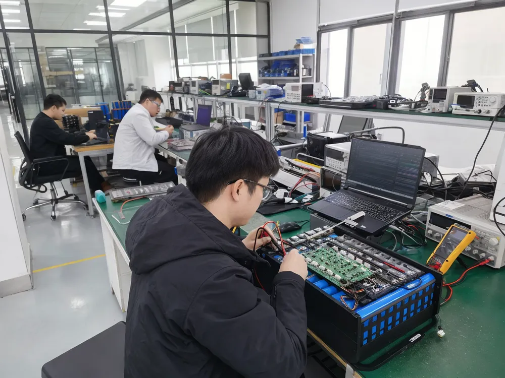 EVANBattery in-house BMS engineering and cell configuration lab