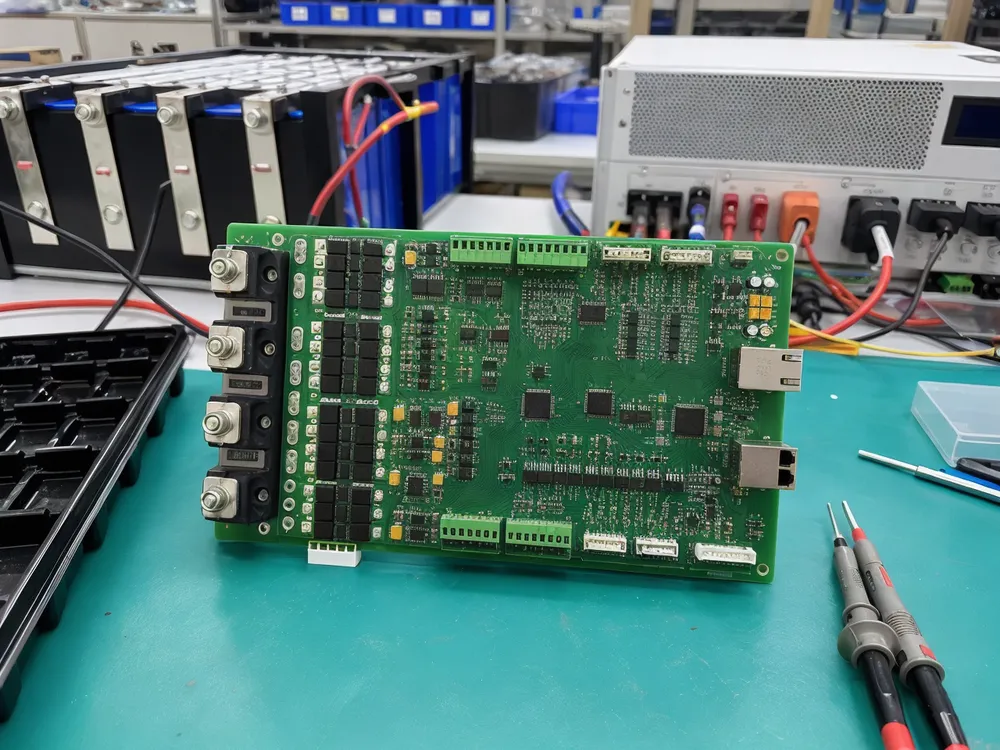 BMS board with CAN bus and RS485 communication ports for inverter compatibility