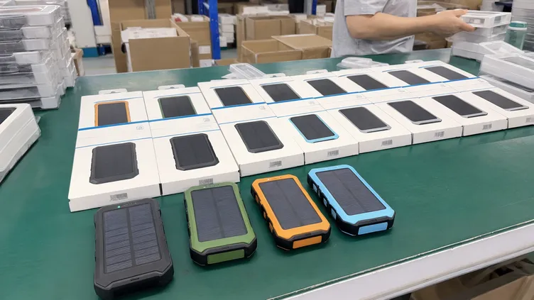 Private-label solar power banks with retail packaging ready for e-commerce fulfillment