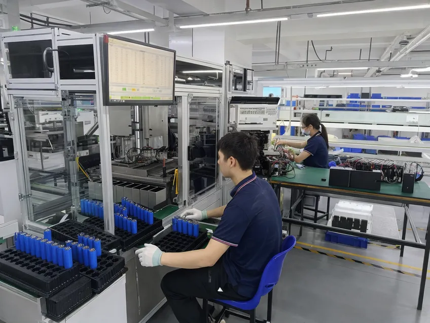 Automated cell sorting and BMS validation on EVANBattery production floor for portable solar battery kits