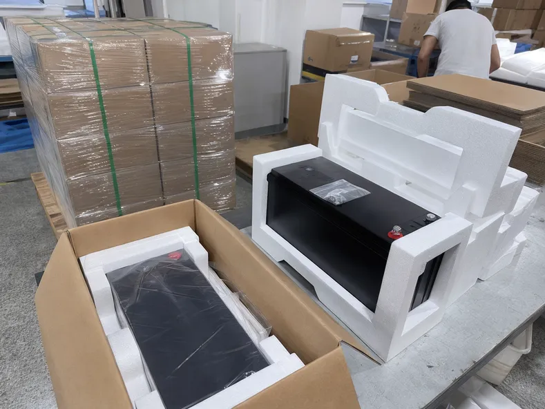 100Ah solar battery packaging with foam inserts, corner protectors, and reinforced cartons for international shipping