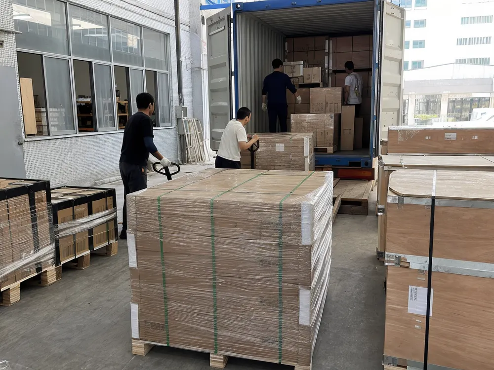 EVANBattery export packing and container loading configuration for LiFePO4 batteries