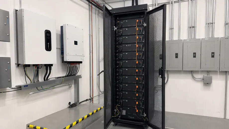 Commercial rack battery system in server cabinet for office building peak-shaving