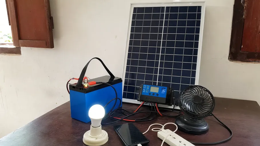12V off-grid solar battery system for solar home kits and low-power DC loads